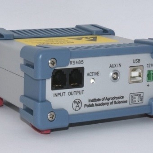 TDR/MUX 微型土壤水分、溫度、電導(dǎo)率、水勢(shì)監(jiān)測(cè)儀